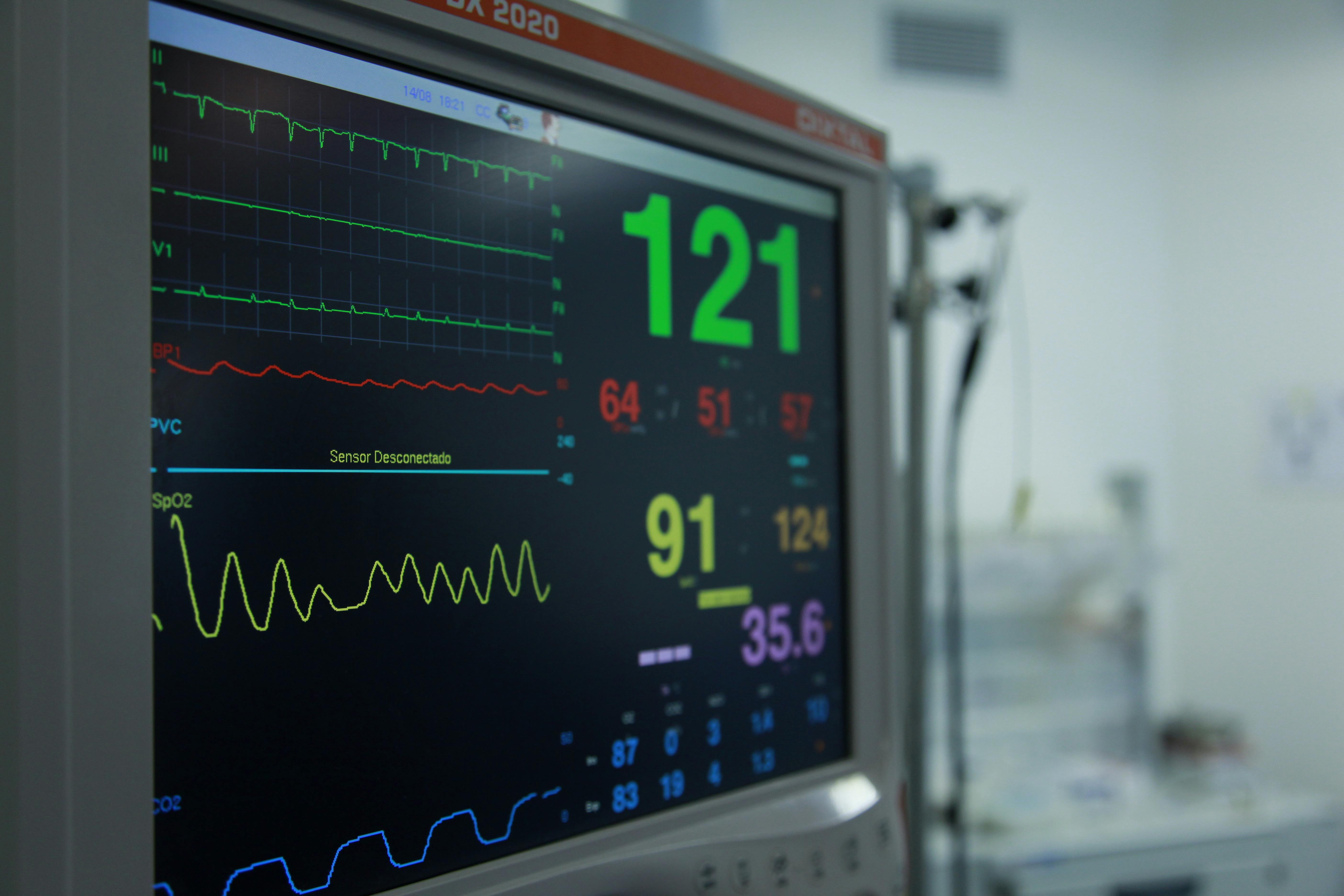Monitor clinico para mantenimiento biomedico